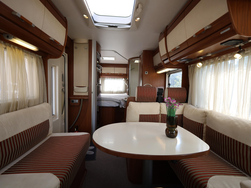 Hymer B 654 SL 3L 160 PS | Fahrradlift Foto: 2