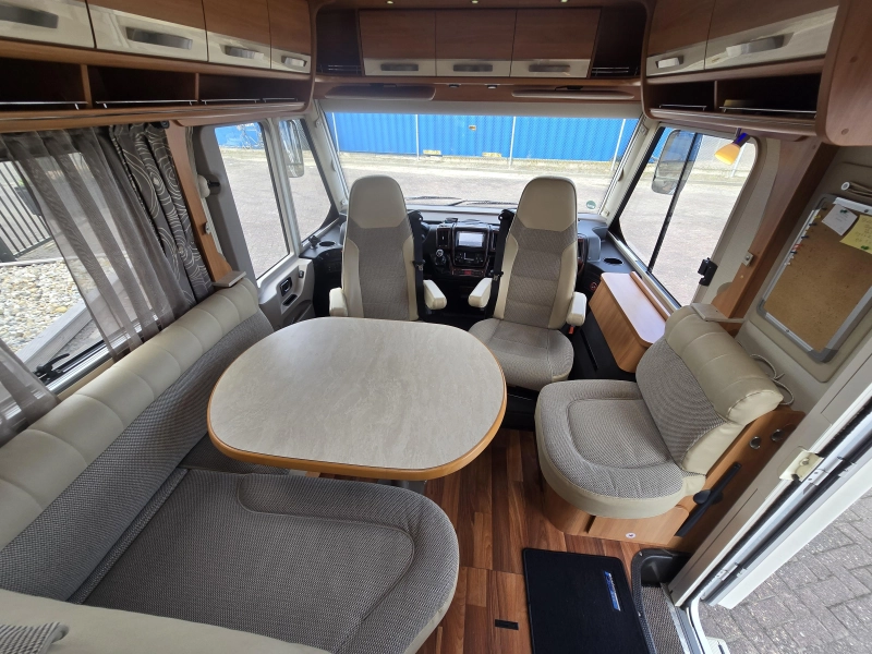 Hymer BML in top staat 2014  foto: 12