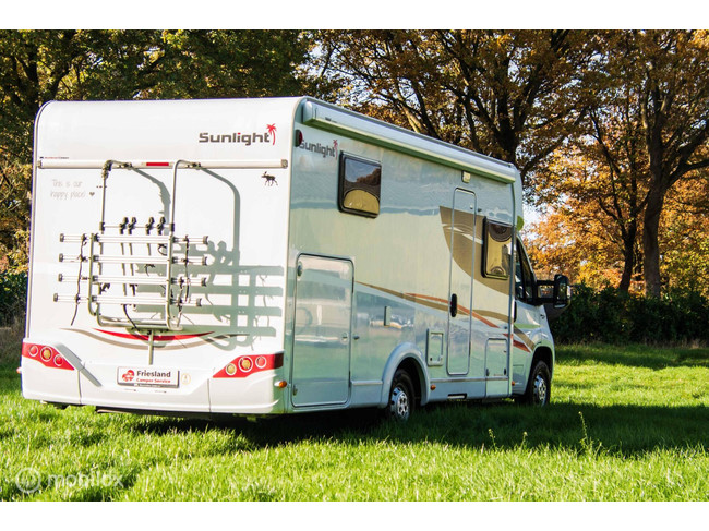 Sunlight T67 L&auml;ngsbetten und Hubbett Foto: 5