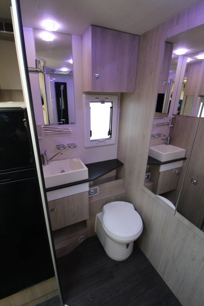 Chausson  610 Special edition foto: 10