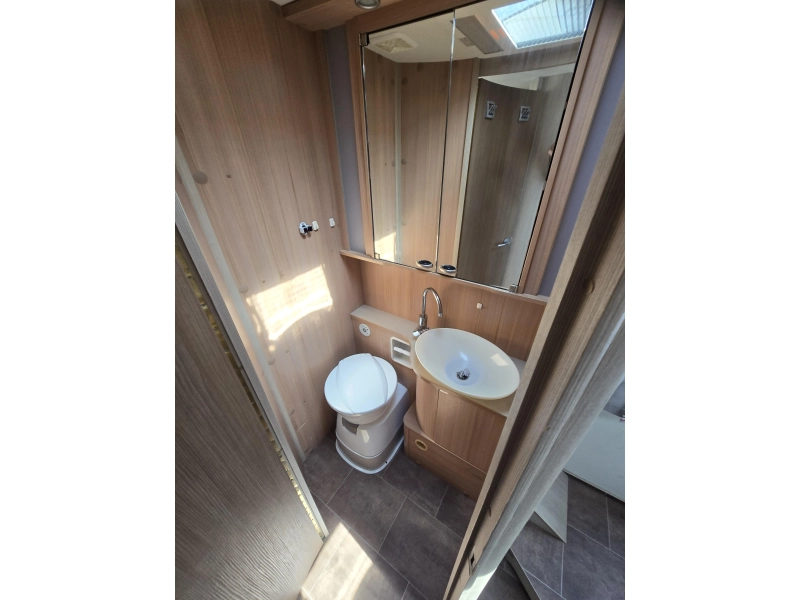 B&uuml;rstner Nexxo T 740 B.J. 2012 Mitnahmepreis! Foto: 17