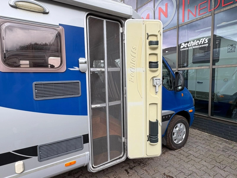 Dethleffs Globebus T 2 Airco,Vastbed,Luifel  foto: 8