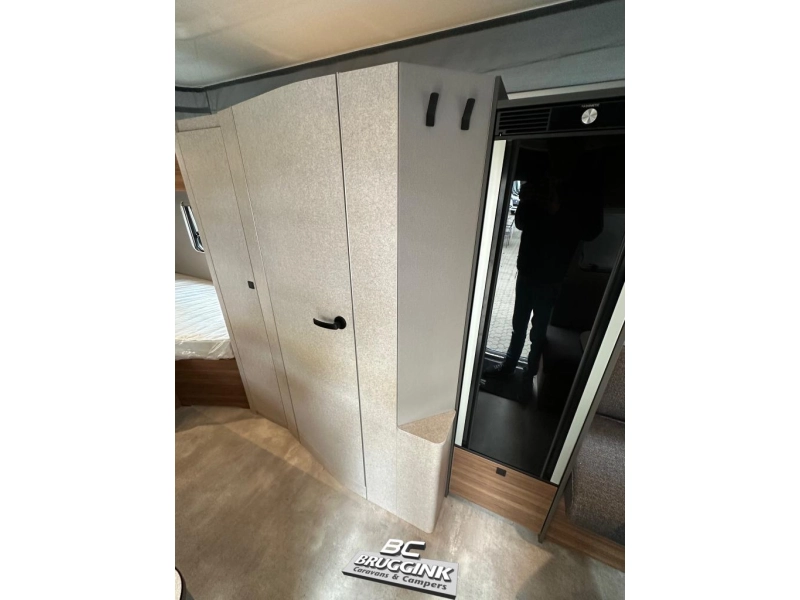 Eriba Feeling 442 FACE LIFT  foto: 8