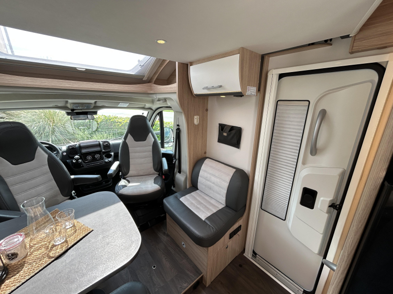 Sunlight T 68 Panel solar + cama abatible foto: 11