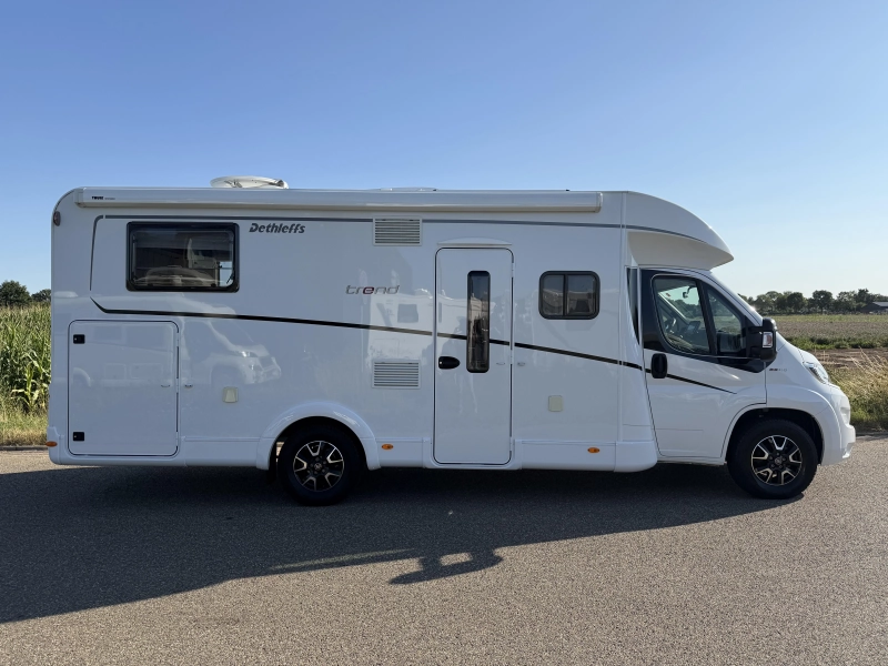 Dethleffs Trend 7057 EBL 2x Airco, XXL Garage photo: 22