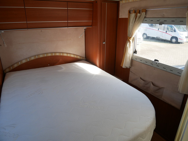 McLouis Tandy 672, Autom&aacute;tico, Semi Integral, Cama Queen foto: 16