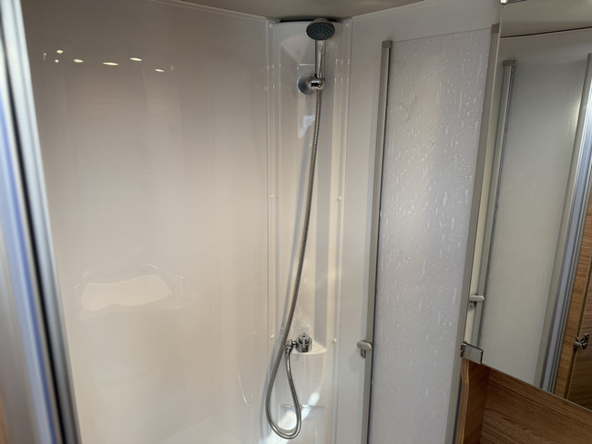 Weinsberg CaraCore 650 MEG foto: 12