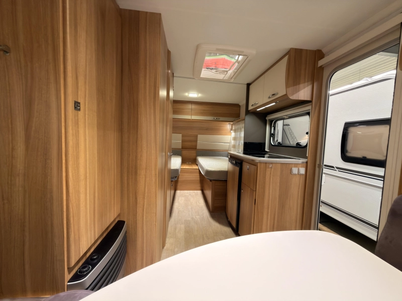 Caravelair Antares Style 450 Luifel+mover+voortent  foto: 6
