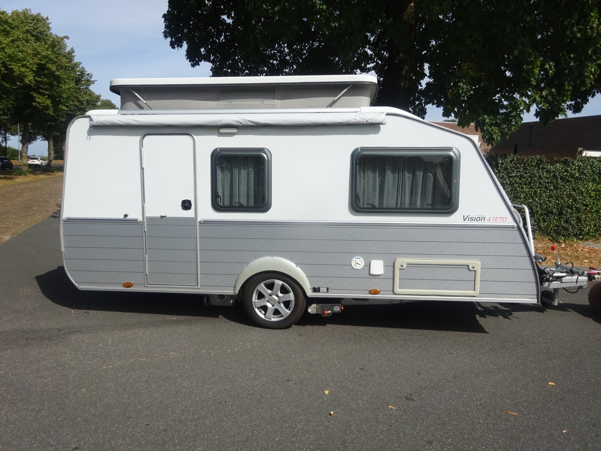 Kip Vision GERESERVEERD