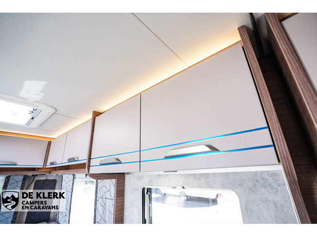 Knaus SPORT 450 FU E- POWER Christmas Special foto: 8