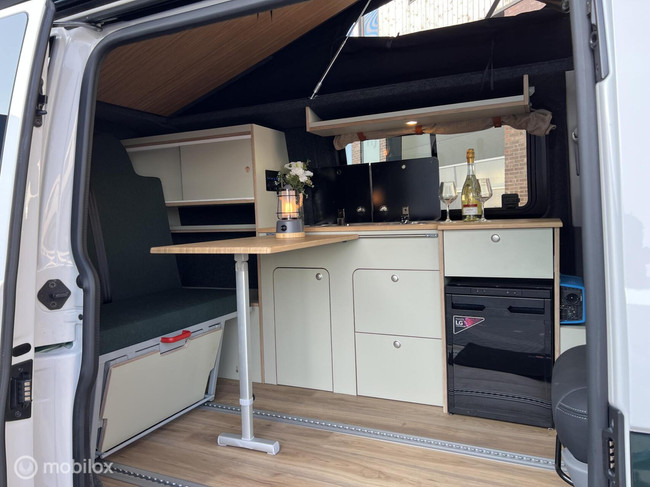 Volkswagen T6 2019 Florida L1H1 Offroad NEUER AUSBAU! Foto: 14