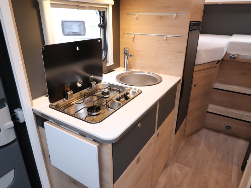 Dethleffs Globebus Go T45 Enkelbed-EX-Verhuur/airco  foto: 7