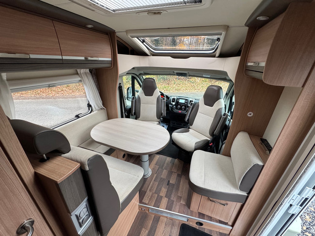 Knaus R16 Knaus Sky TI Silver Selection 700 MEG Airco AUT 31dkm foto: 11