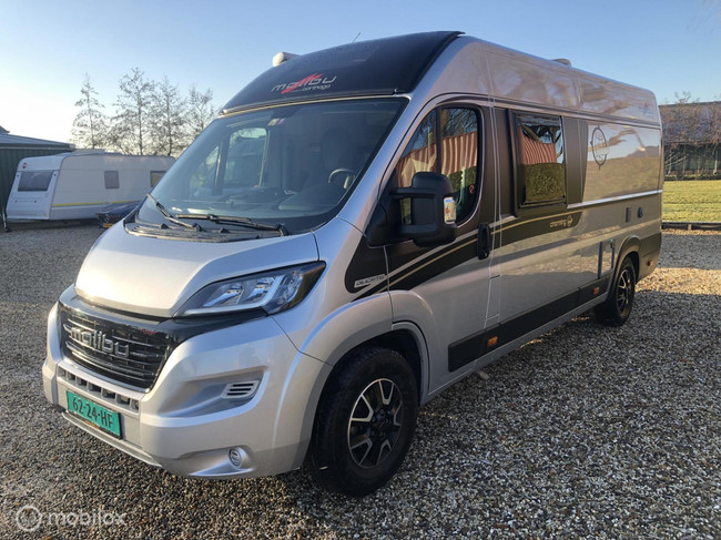Carthago Malibu 640 Charming GT-Sky-View 160-PK Euro6 Buscamper con camas individuales &iexcl;Estado impecable! foto: 9