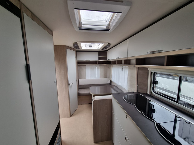 Bürstner Premio 395 TS foto: 12