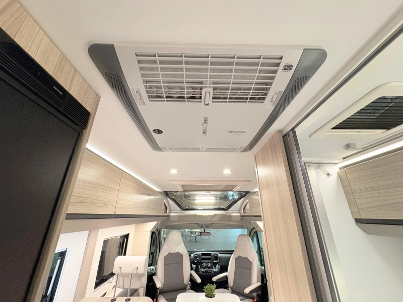 Adria Compact DL 60 a&ntilde;os / autom&aacute;tico foto: 19