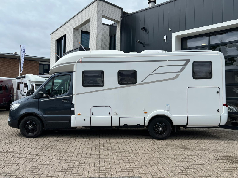 Hymer B-MC T 680 E&P nivel, aire acondicionado, Completamente equipado foto: 6