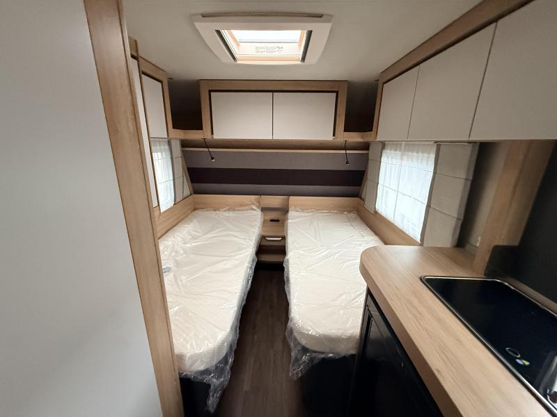 Knaus Sport 460 EU Enkele bedden  foto: 3