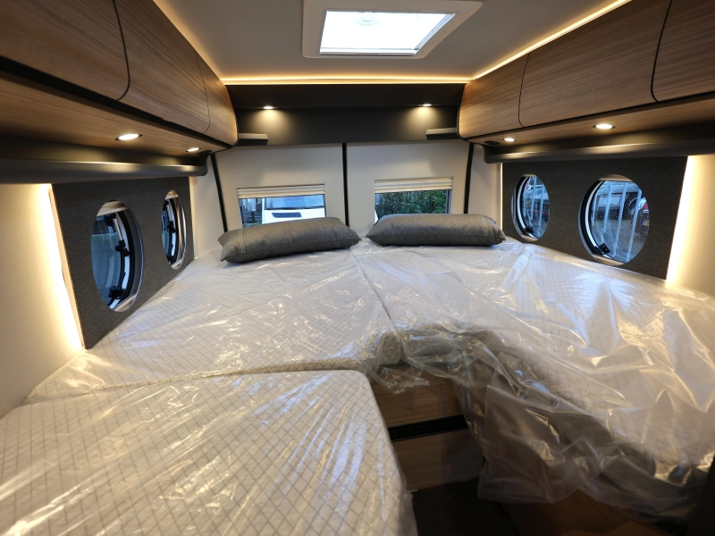 Malibu Van Charming Coupe 640 LE SUPERSALE BIJ WITOMA !!  foto: 19