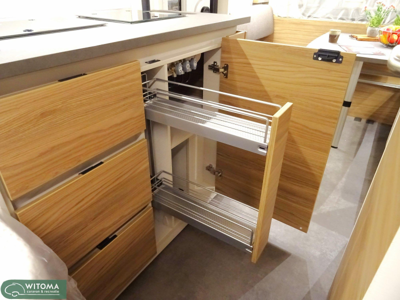 Dethleffs Nomad 460 EL € 8.304,- voordeel !  foto: 11