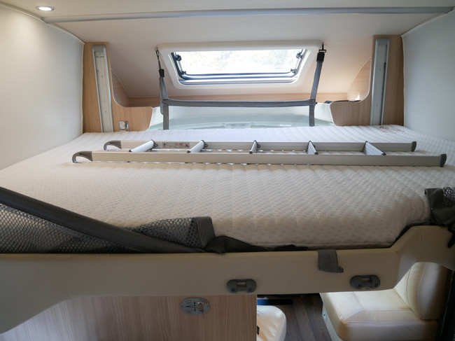 Bürstner Ixeo IT 726 G, Automaat, Lengtebedden, Hefbed, XXL Garage foto: 19