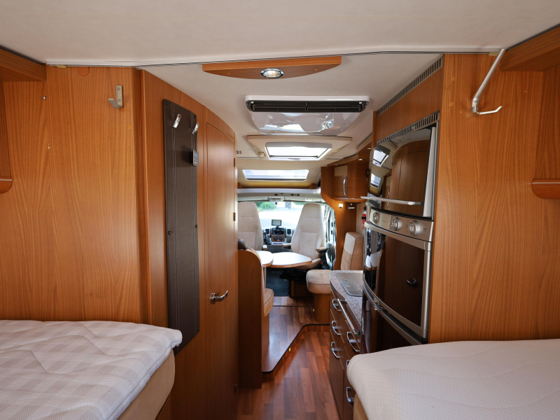 Hymer Tramp 674 SL enkele bedden | dakairco  foto: 3