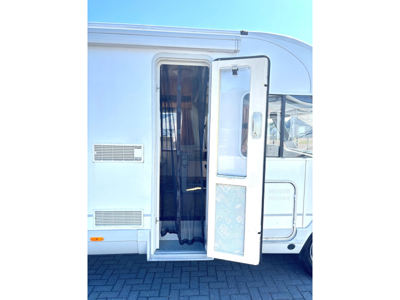 Bürstner I 578 Fransbed/6M/INRUILKOOPJE!  foto: 7