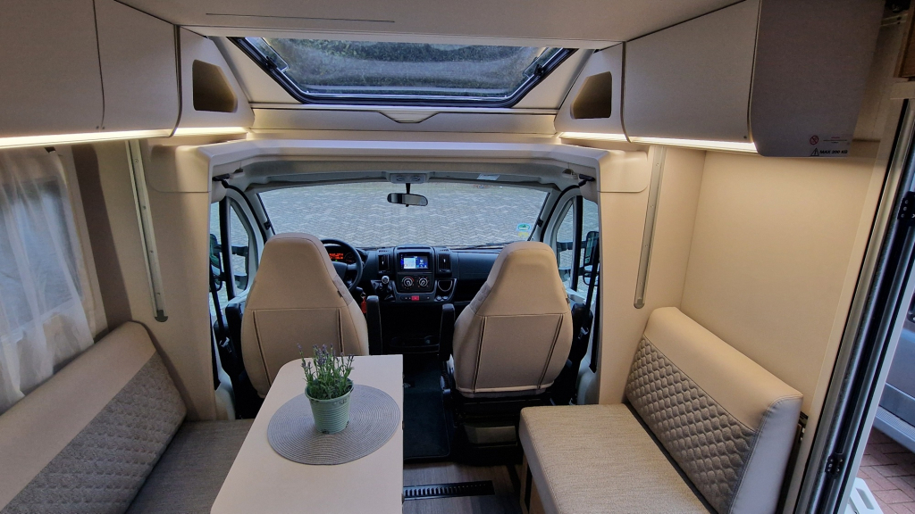 Adria Matrix 650 DC Foto: 6