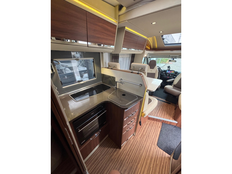 Adria Matrix M 670 SBC vol opties, queensbed  foto: 14
