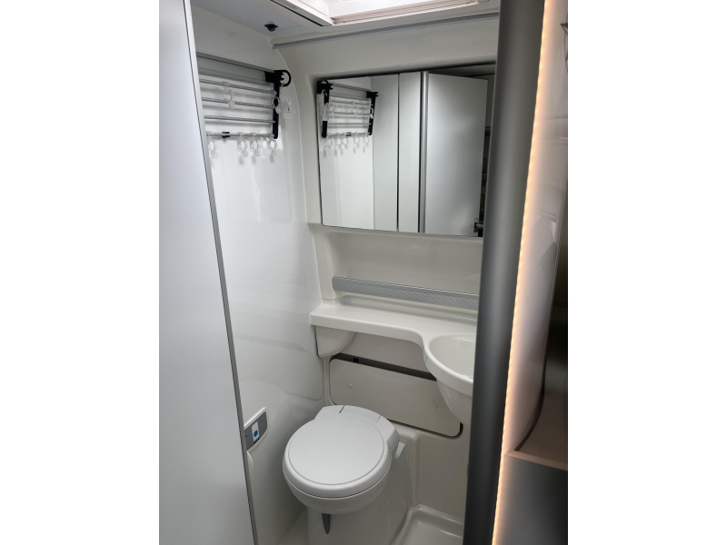 Westfalia Columbus 600 D - Winterpaket Foto: 15
