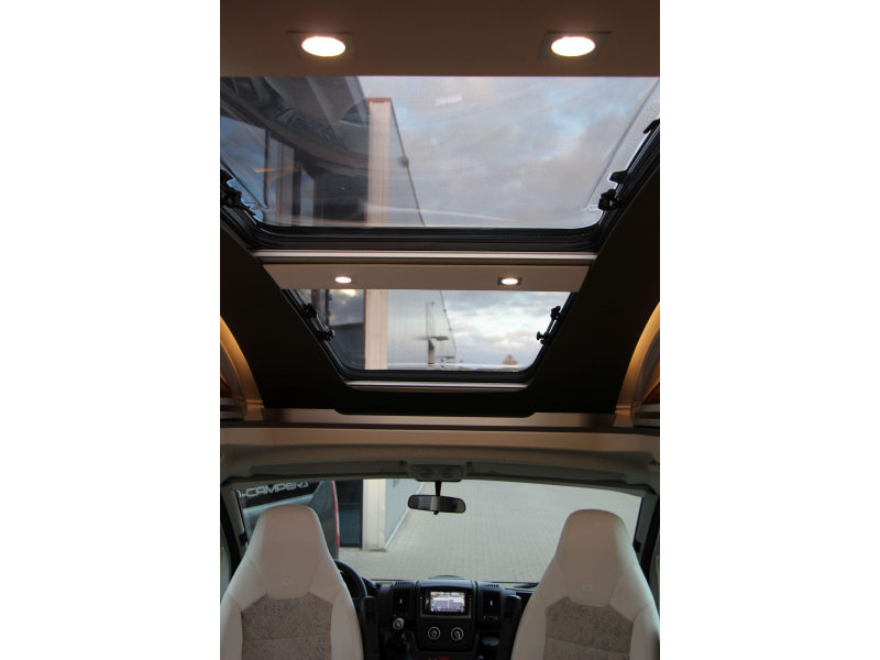 Adria Coral 600 SC Queensbed - Compact foto: 30