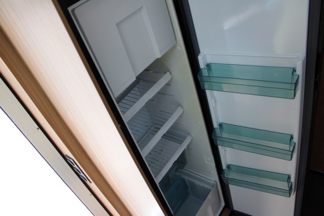 Sun Living S 75 SL by Adria 5 belted seats single beds 67 photo: 27