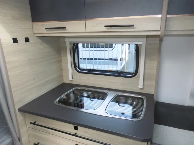 Sterckeman Graphite 470 CP Cassetteluifel, mover!  foto: 4