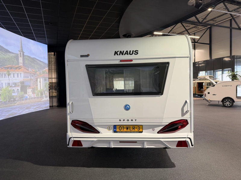 Knaus Sport 450 FU voortent opblaasbaar - FD  foto: 2