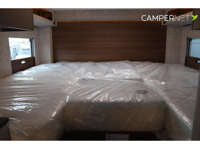 LMC Cruiser 740 EL 140hp Automatic | New model! | Single beds | Diesel heating | New available from stock | photo: 17