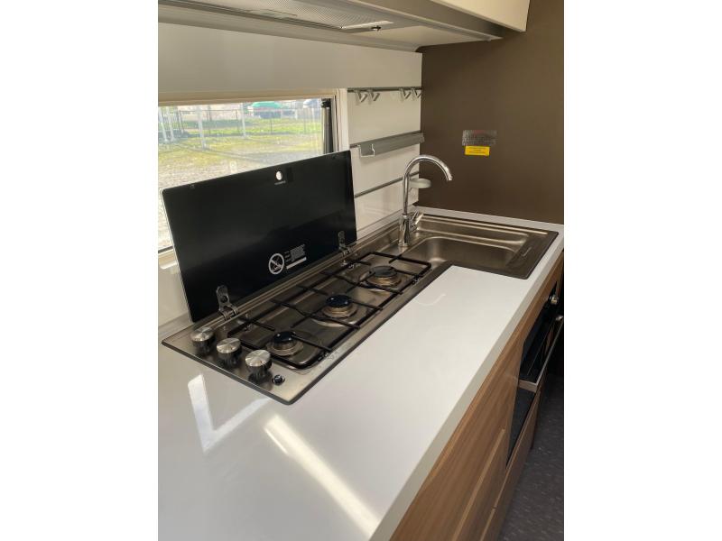 Adria Alpina 663 PT 3 stapelbed  foto: 12