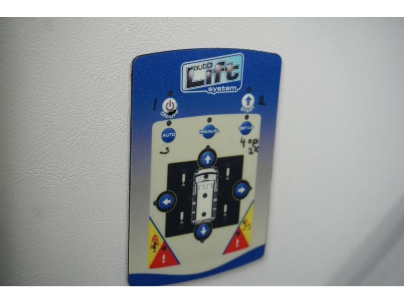 Adria Coral Supreme S 670 SL Auto-levelsyst-Sat-Solar  foto: 22