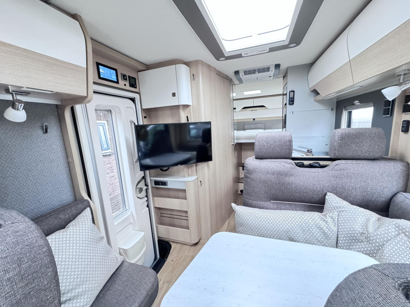 Hymer B-MCT 600 White-Line - bemiddeling- verwacht  foto: 2