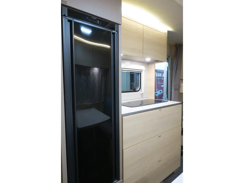 Weinsberg CaraCito 470 QDK STAPELBED+VASTBED+GARAGE  foto: 8