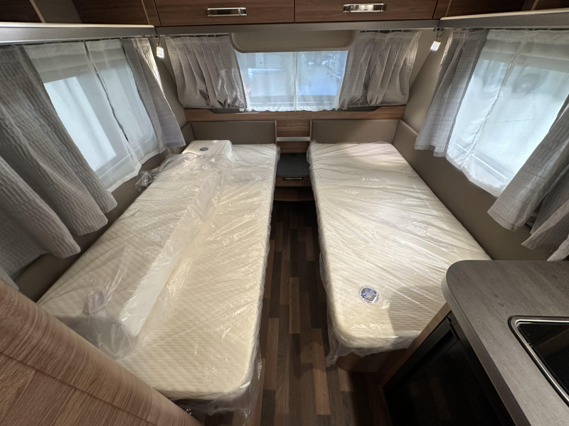 Weinsberg CaraOne Edition HOT 480 EU vloerverwarming | A69  foto: 14