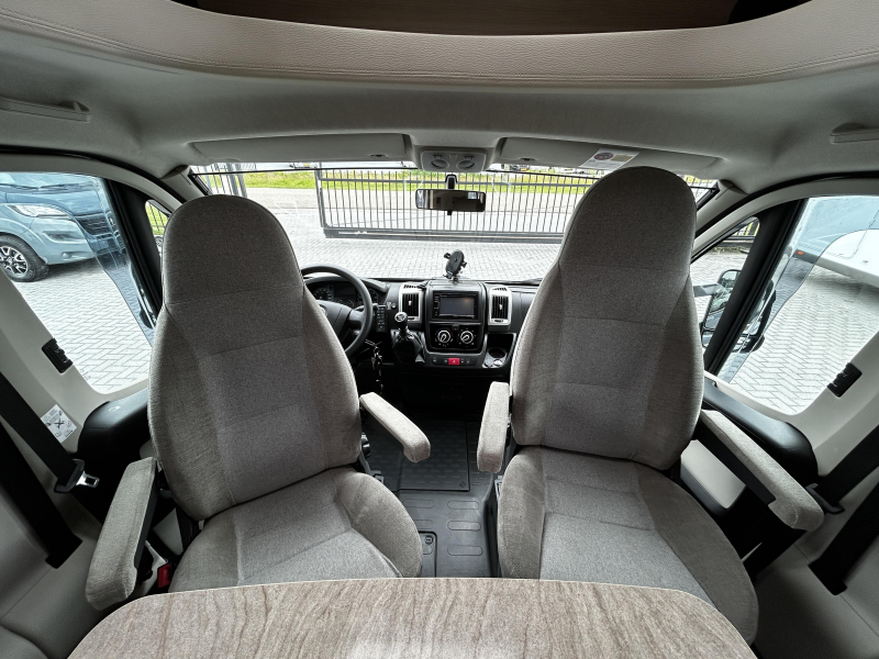 Bürstner Nexxo 580 T Hefbed/2015/5.8M/Euro-5!  foto: 17