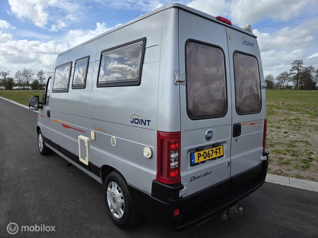 Joint Aventura Buscamper 2007 pössl ☆Zonnepaneel, Dwarsbed☆ foto: 6