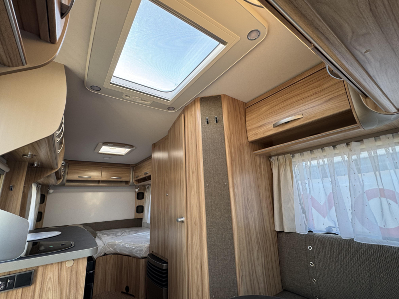 Eriba Nova Light 442 