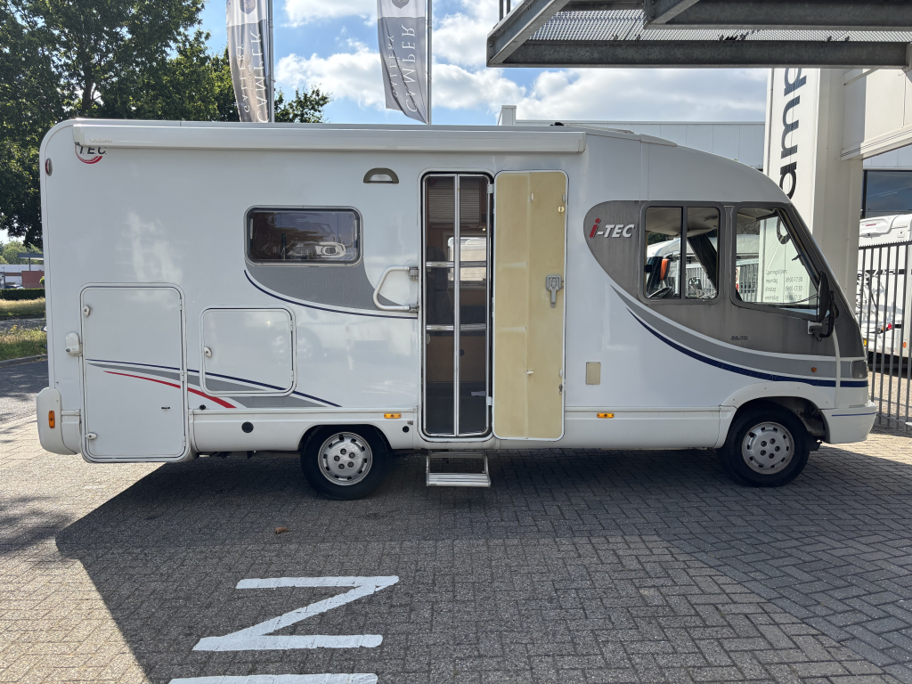 Tec ROTEC HEFBED + RONDZIT AIRCO LPG FIAMMA SLOTEN  foto: 4