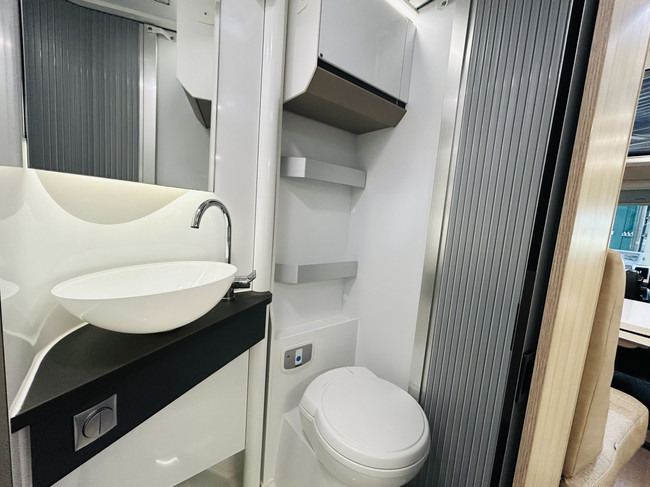 Adria COMPACT SL Plus ! con camas separadas foto: 17