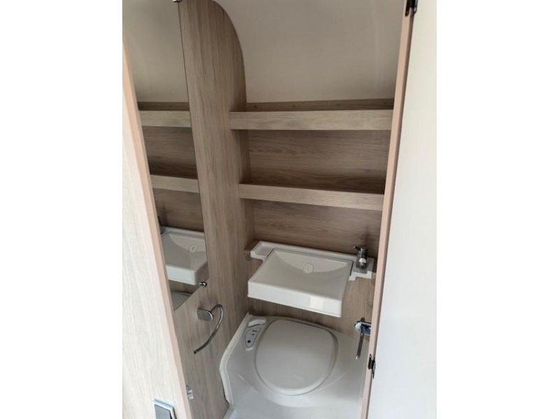 Caravelair Alba 390 compacte en lichtgewicht  foto: 13