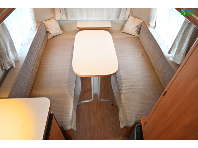 Eriba Touring Triton 420 foto: 11