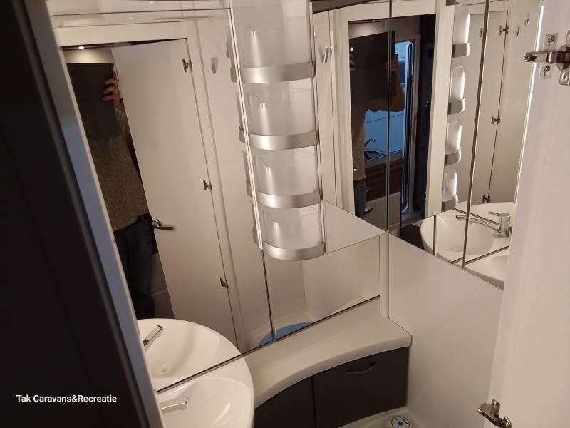 Hobby Excellent Edition 495 UL lengte bedden  foto: 8