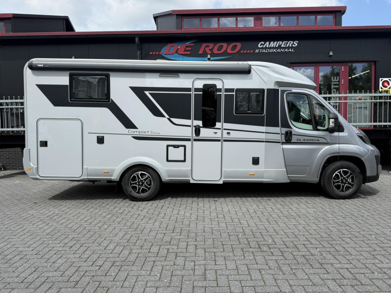 Adria Compact Supreme DL Face-to-face - Autom&aacute;tico foto: 5