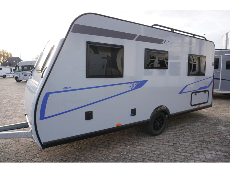 Caravelair Sport Line 455 Alu velgen, Disselafdekk.  foto: 2